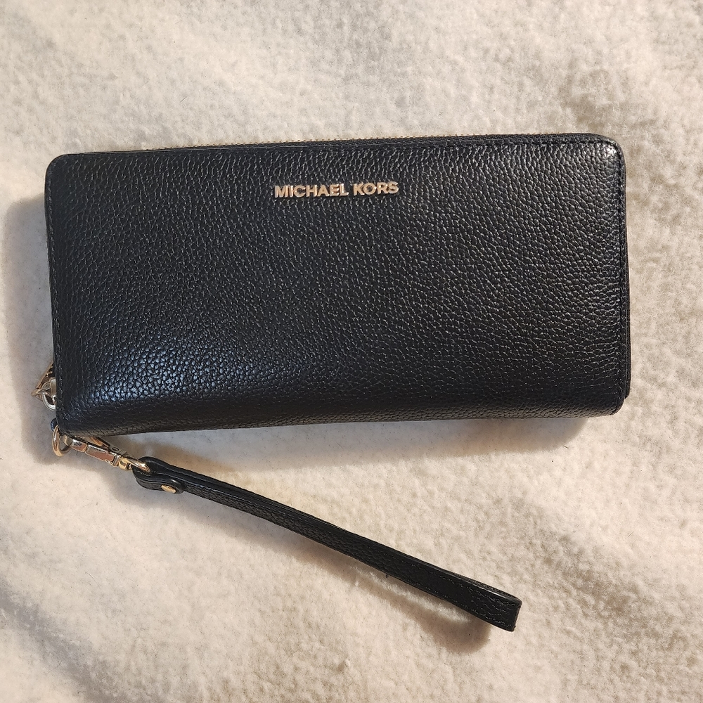 Michael Kors Large Continental Wallet - Black